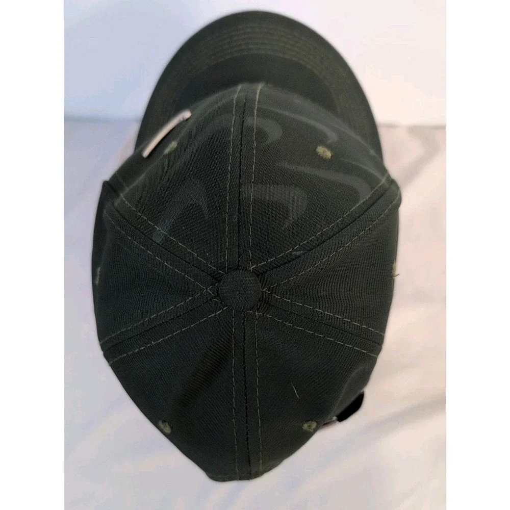 Nike Hat Silver Metal Swoosh Dark Green Cap Strap‎ Back All Over Print Golf